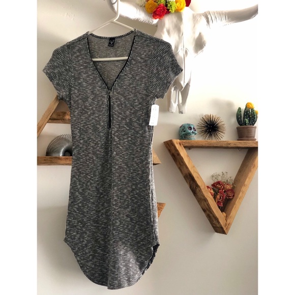 Windsor Dresses & Skirts - Windsor Zip up Dress